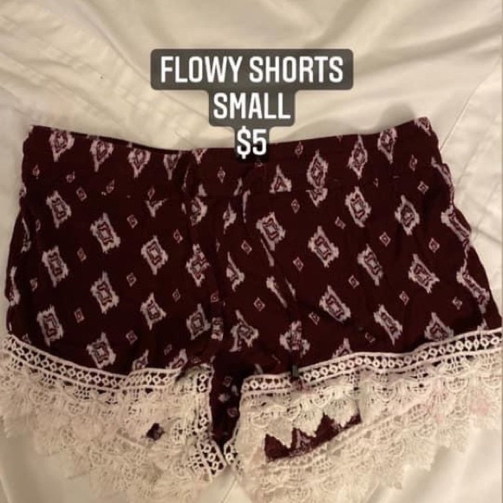 Flowy shorts